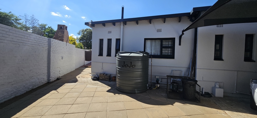 4 Bedroom Property for Sale in Monument Heights Northern Cape